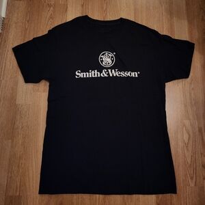 Smith & Wesson Logo Graphic Short Sleeve T-shirt Black Large